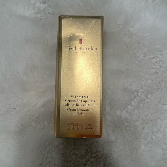 Elizabeth Arden VITAMIN C CERAMIDE CAPSULES RADIANCE RENEWAL SERUM 60 capsules - Picture 7 of 12
